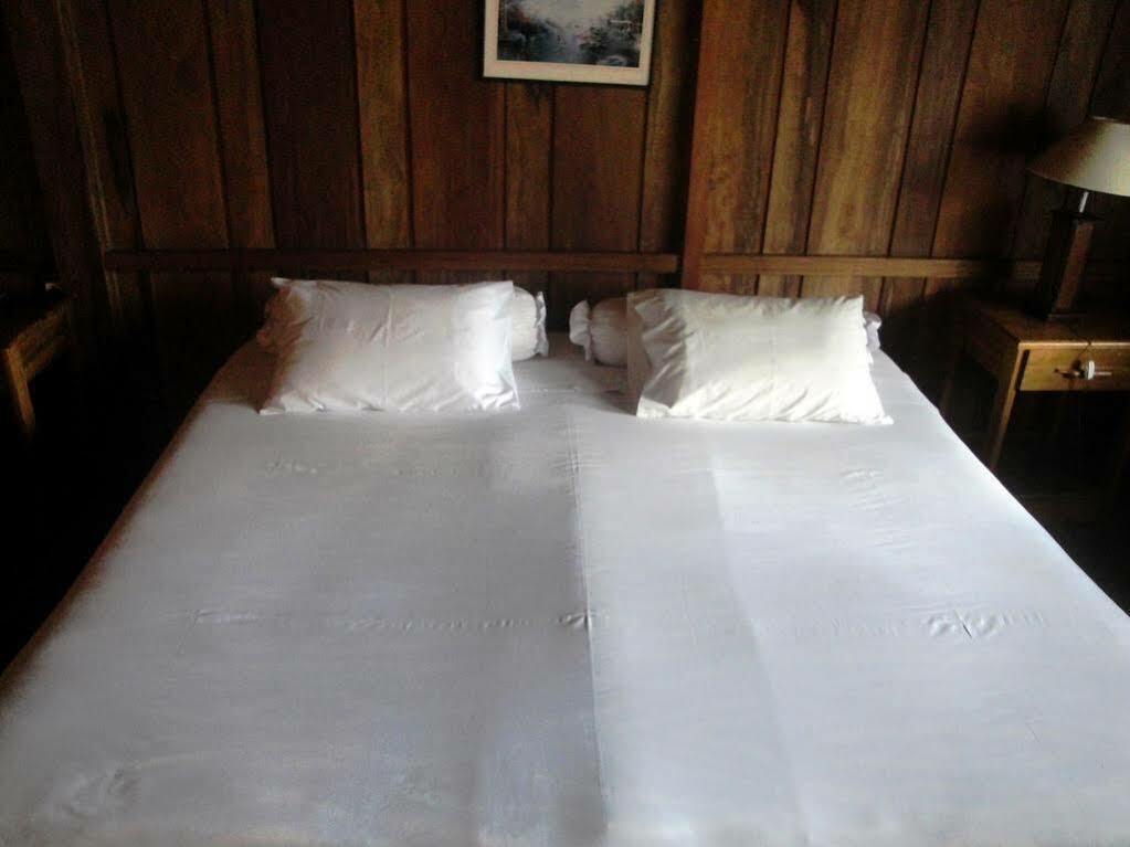 Gardenia Country Inn Tomohon Eksteriør billede