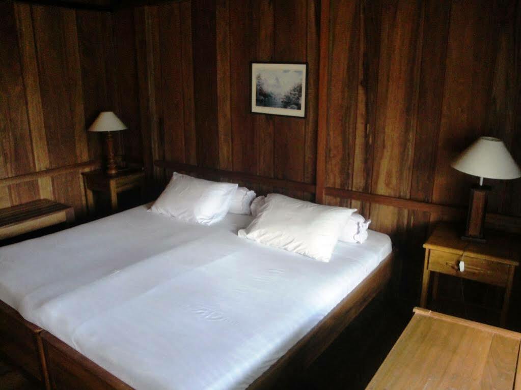 Gardenia Country Inn Tomohon Eksteriør billede