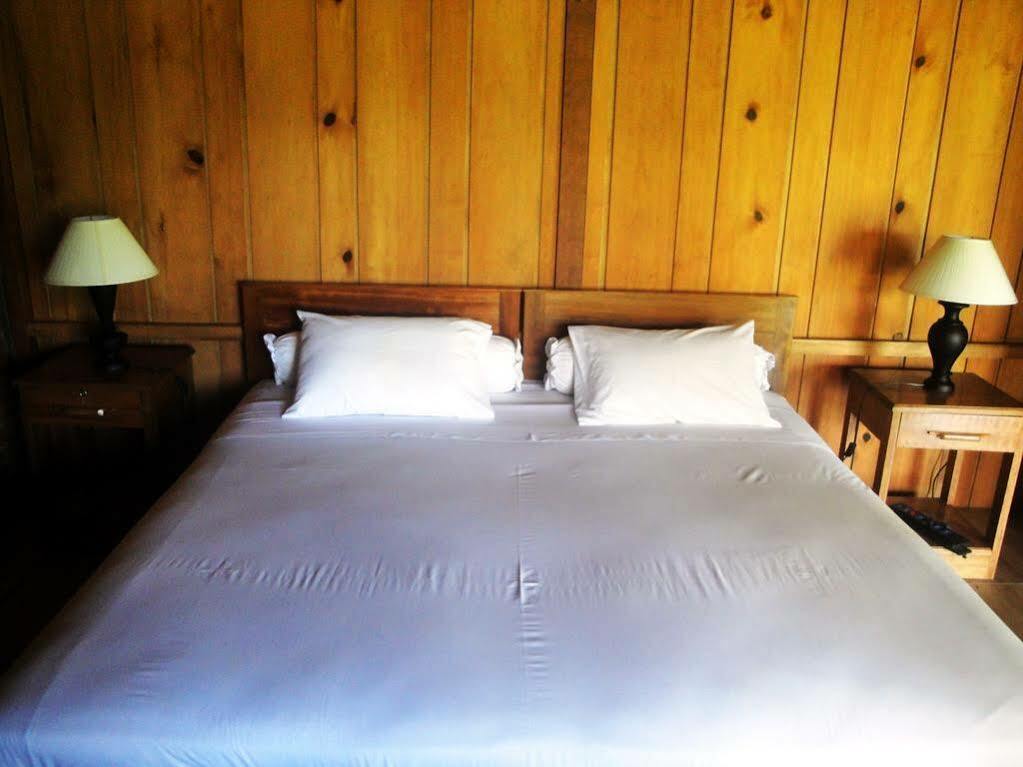 Gardenia Country Inn Tomohon Eksteriør billede