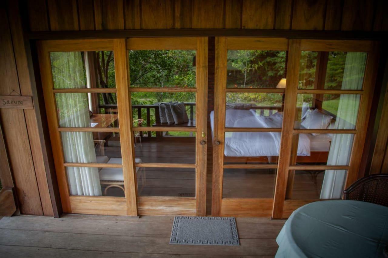 Gardenia Country Inn Tomohon Eksteriør billede