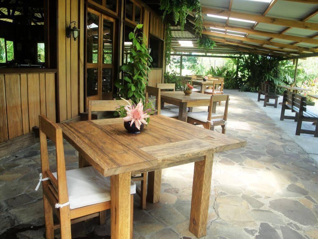 Gardenia Country Inn Tomohon Eksteriør billede